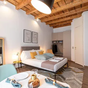 Beplace In Magenta Apartment