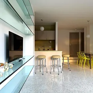 Navigli Apartment